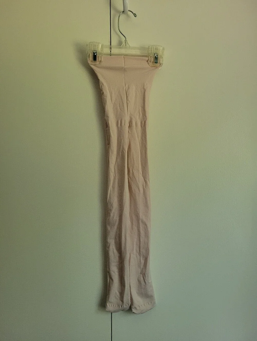 Size 5-7 Pale Pink Tights For Ballet